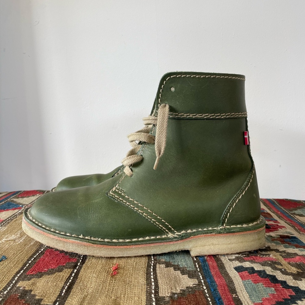 Like new Duckfeet Odense Forest boots.